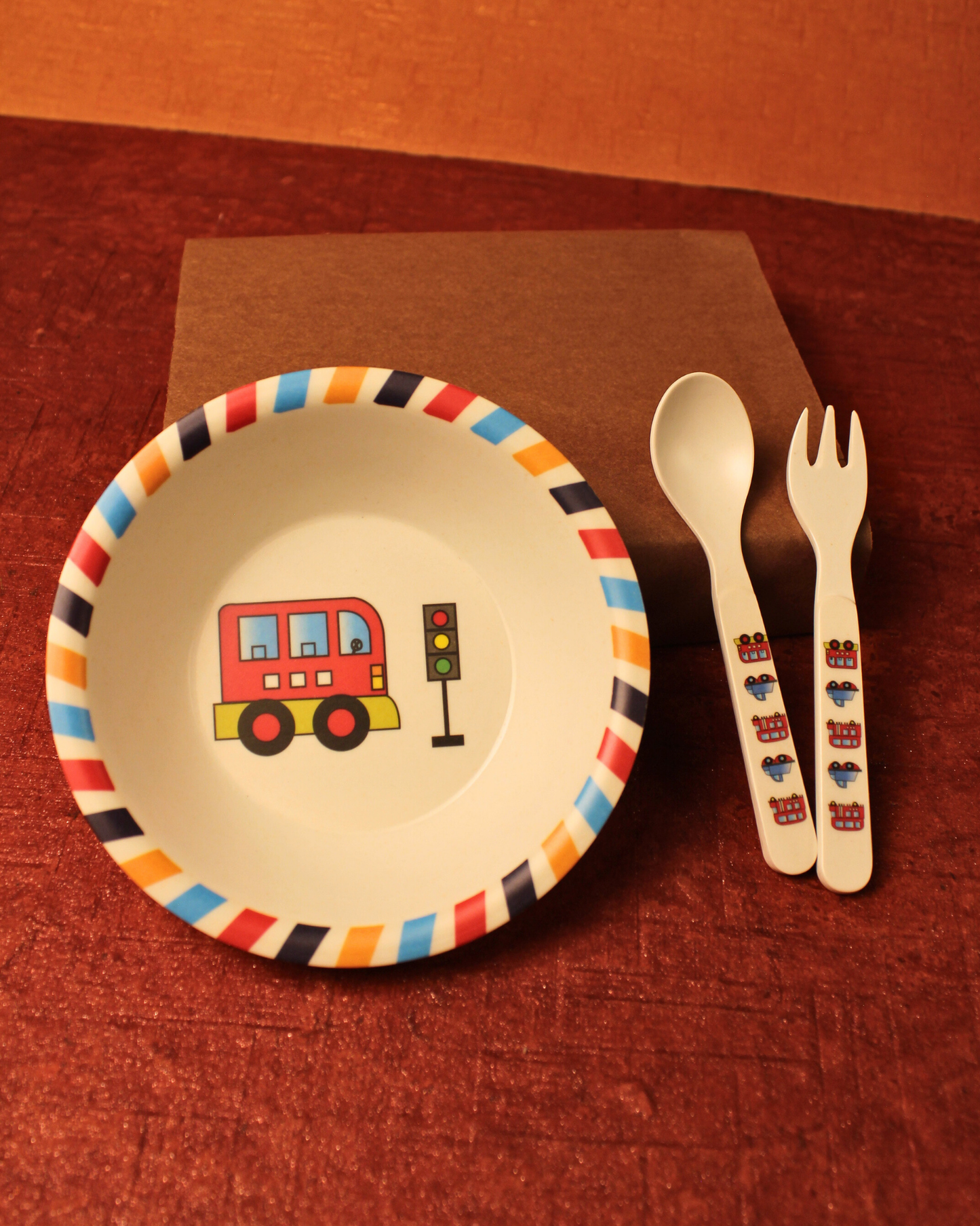 Wheels Bus Kids Bamboo Dinner Set of 5 | Eco-Friendly | 100% Organic | Stain Resistant | Break Resistant