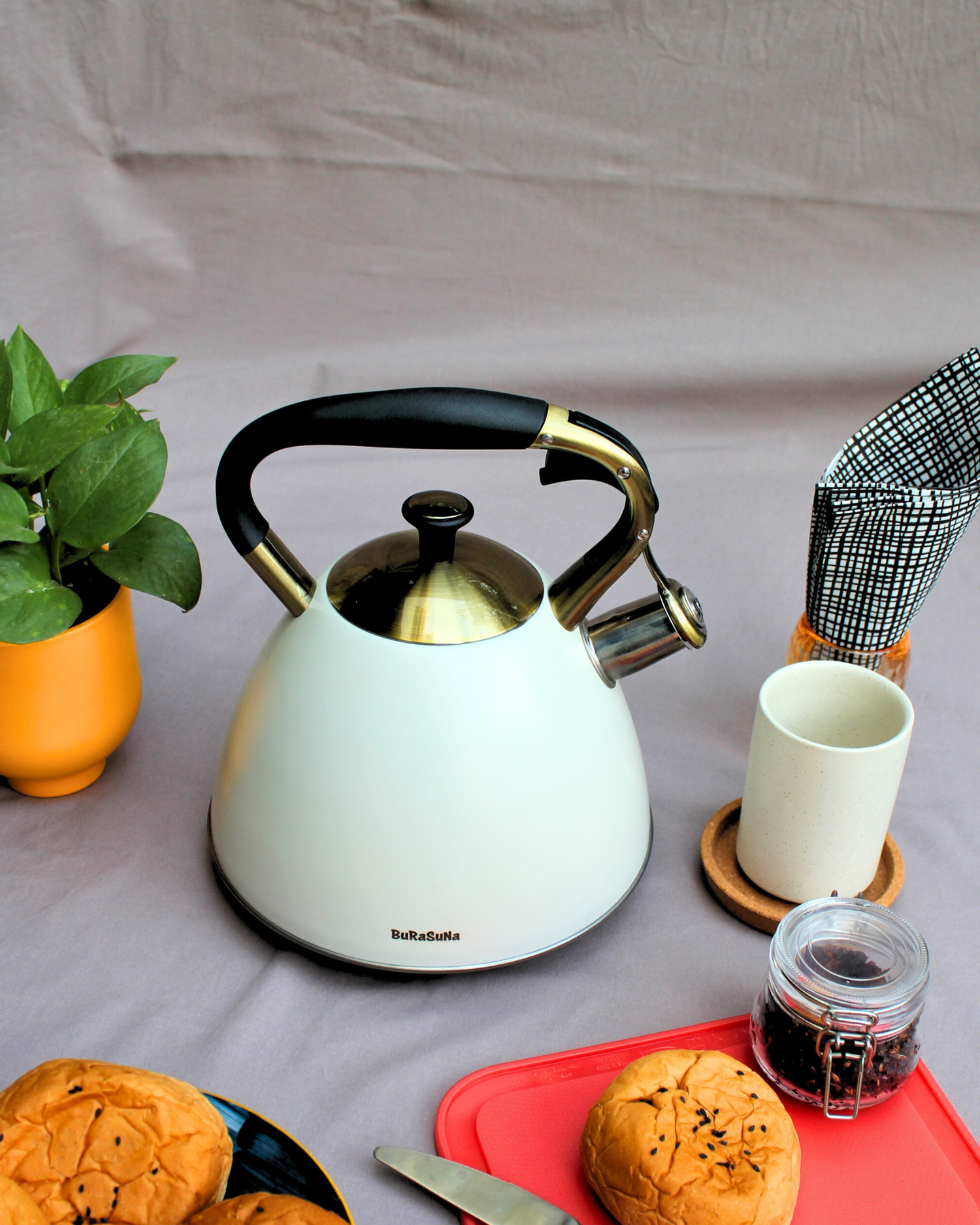 Whistling Kettles & Flasks