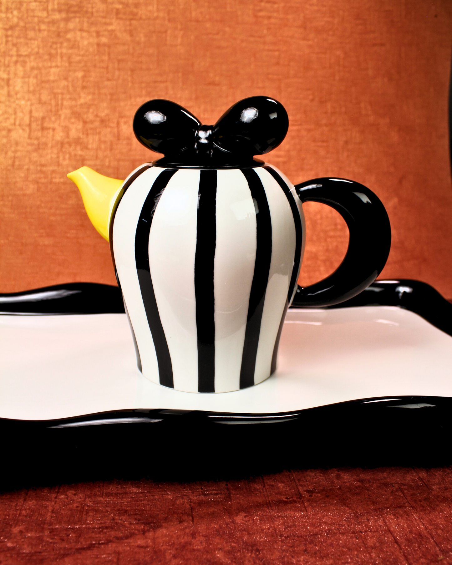 The Black Tie & Bow Ceramic Tea Set - 6 Cups with Ceramic Tray