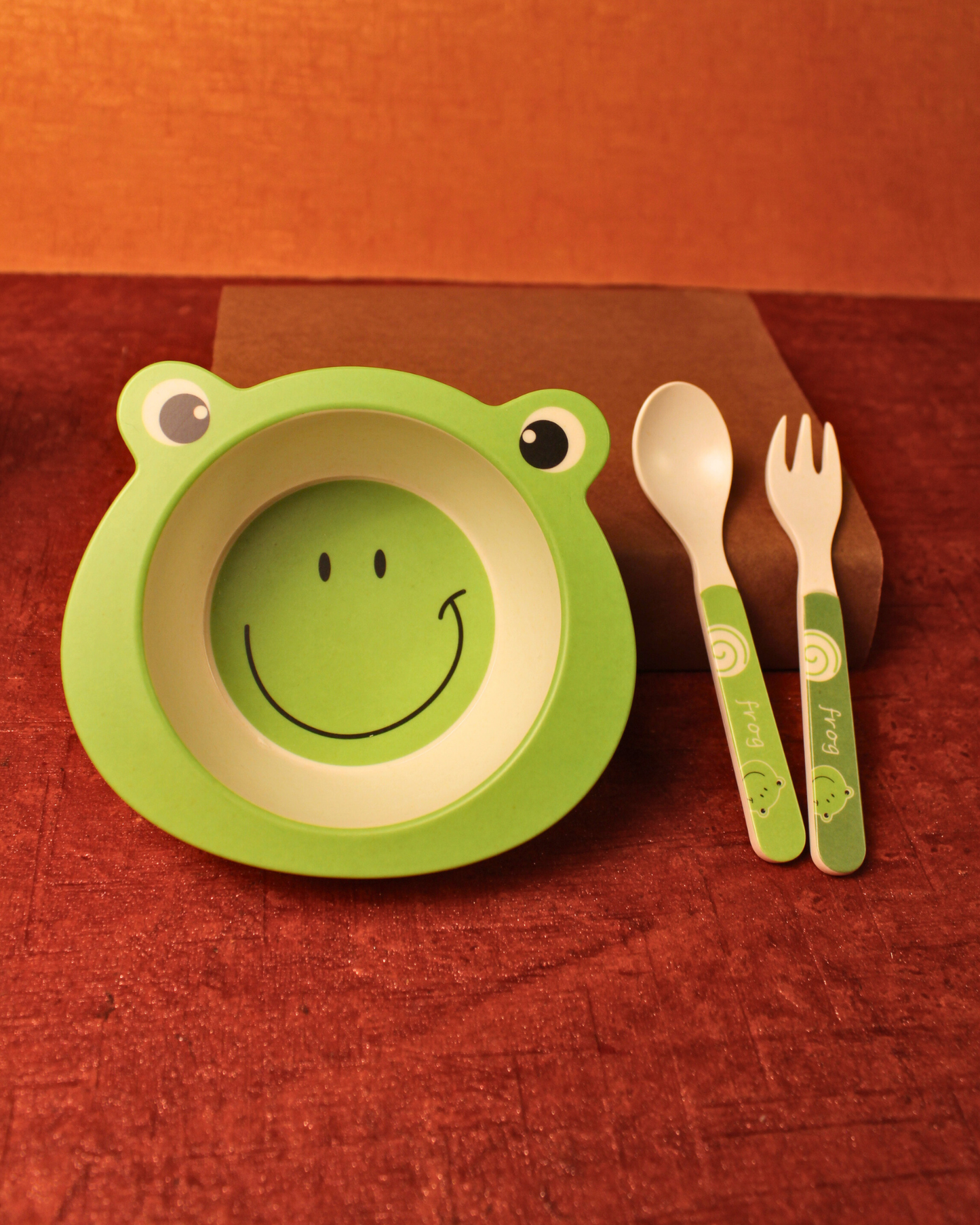 Hopper Kids Bamboo Dinner Set of 5 | Eco-Friendly | 100% Organic | Stain Resistant | Break Resistant